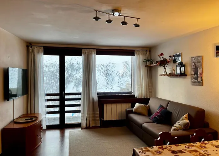 Cervinia Ski In Ski Out - Spacious Apartment